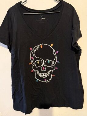 Torrid V-Neck Skull Tee with Christmas Lights